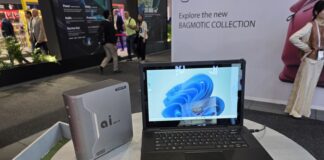 Oukitel RG14-P rugged laptop with solar charging