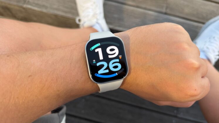 Redmi Watch 6 Active Review: AMOLED Screen, Bluetooth Calling and Up to 18 Days of Battery Life