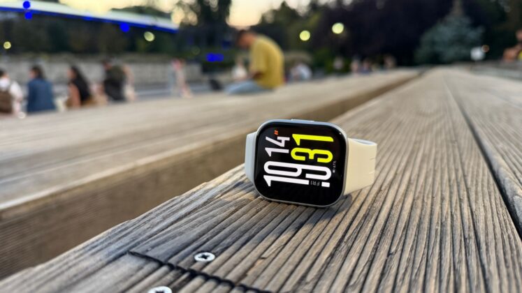 Redmi Watch 6 Active Review: AMOLED Screen, Bluetooth Calling and Up to 18 Days of Battery Life