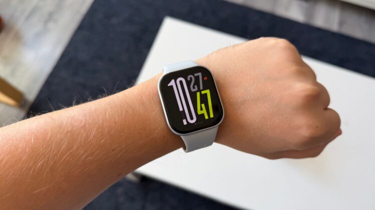 Redmi Watch 6 Active Review: AMOLED Screen, Bluetooth Calling and Up to 18 Days of Battery Life