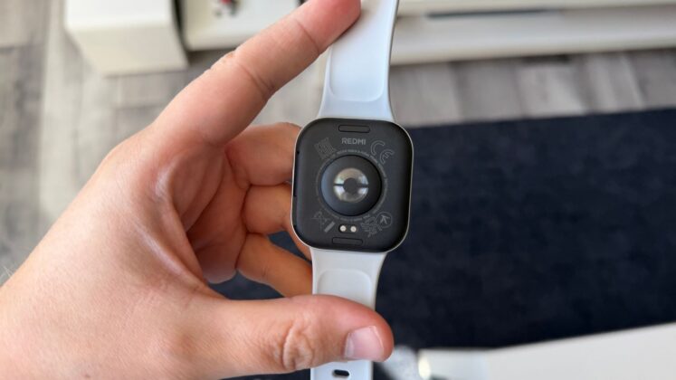 Redmi Watch 6 Active Review: AMOLED Screen, Bluetooth Calling and Up to 18 Days of Battery Life