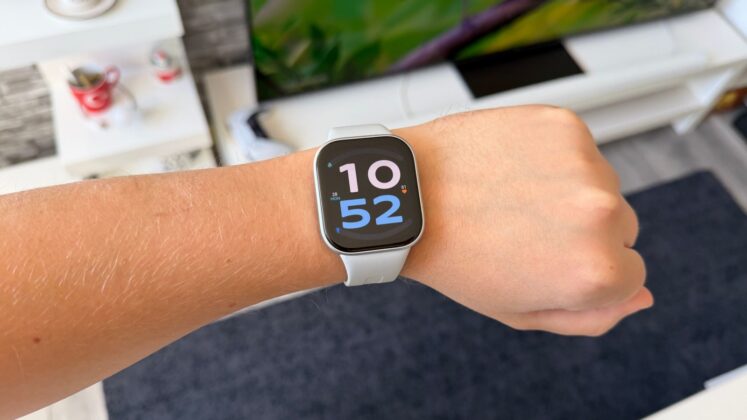 Redmi Watch 6 Active Review: AMOLED Screen, Bluetooth Calling and Up to 18 Days of Battery Life