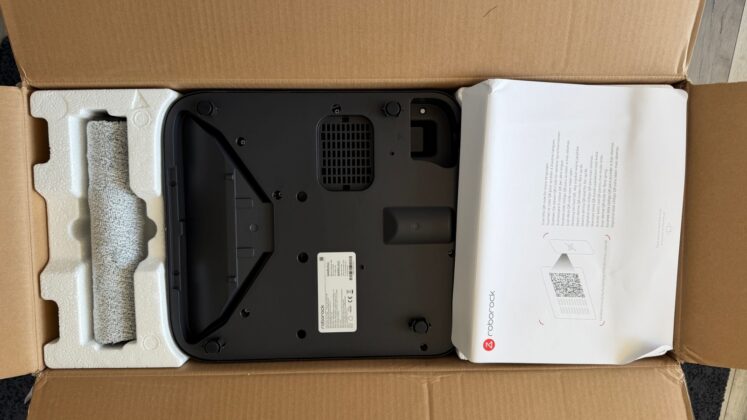 Roborock F25 Ultra Review: Steam and Hot-Water Cleaning Take Aim at Stubborn Floor Messes
