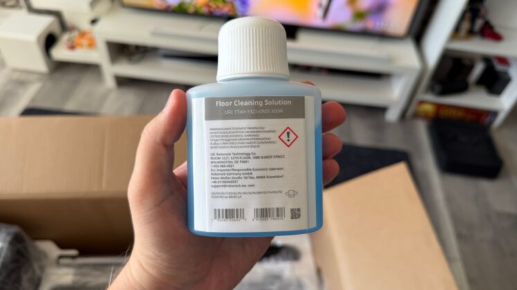 Roborock F25 Ultra Review: Steam and Hot-Water Cleaning Take Aim at Stubborn Floor Messes