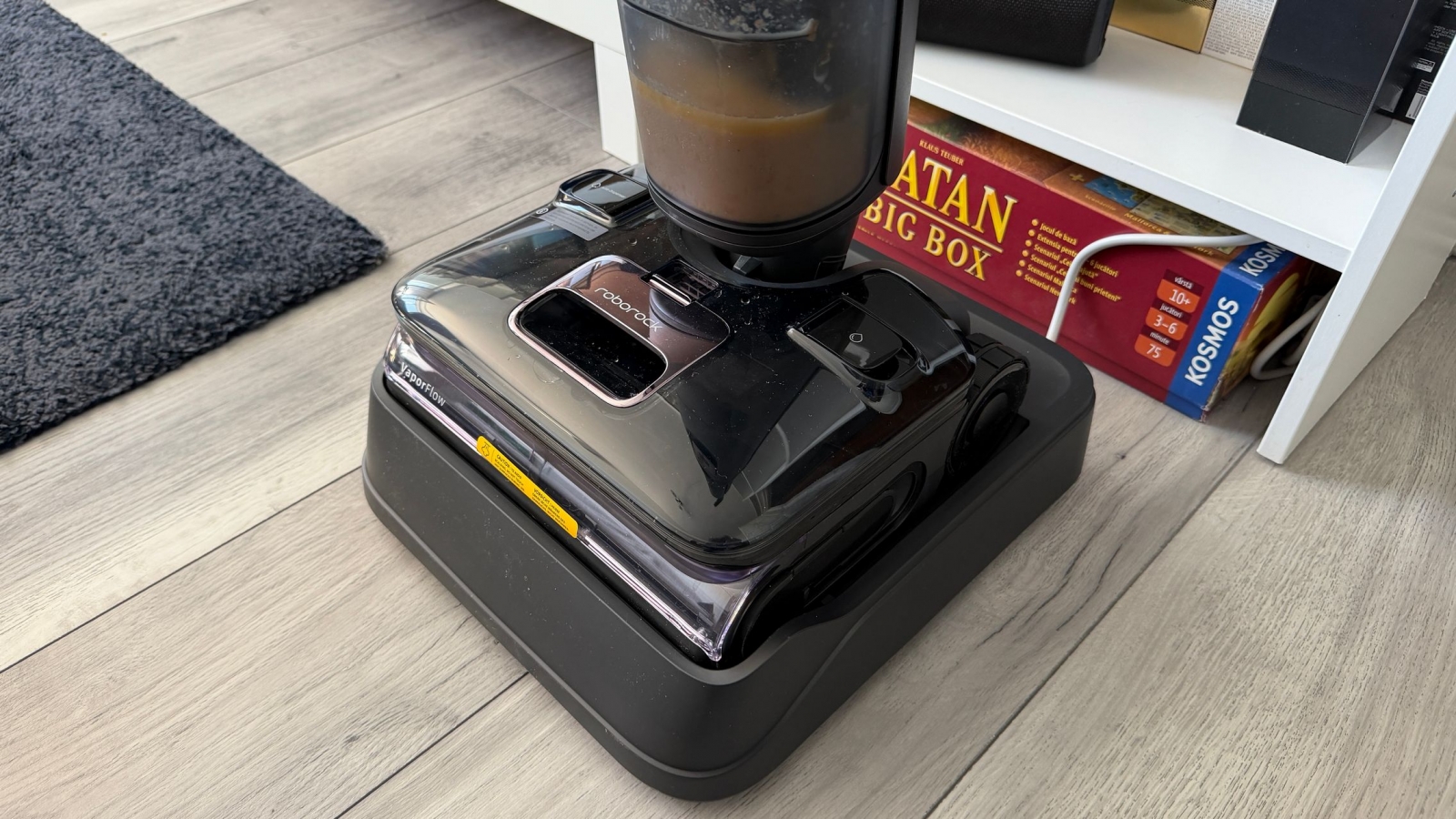 Roborock F25 Ultra wet-and-dry floor cleaner