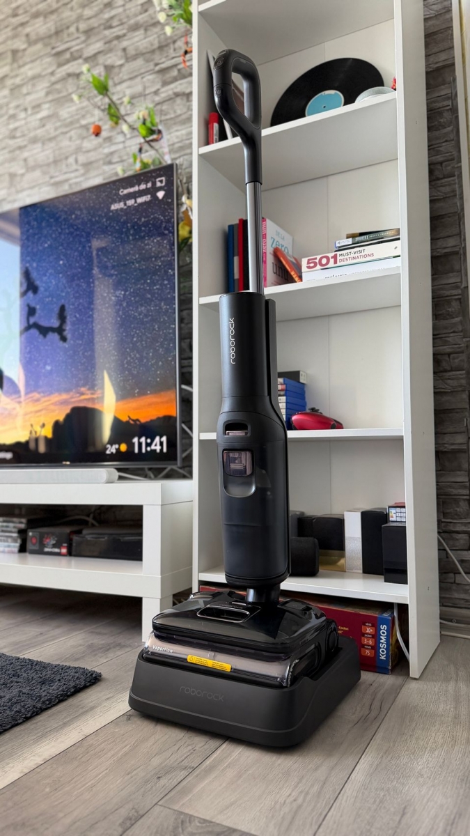 Roborock F25 Ultra standing in its charging dock