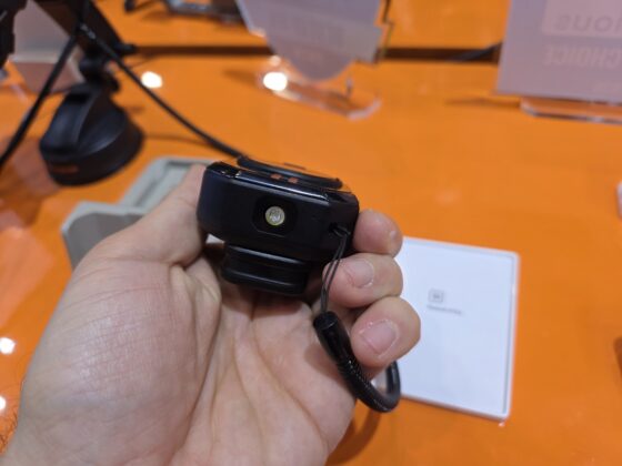 RugOne XLink 7 communication device view