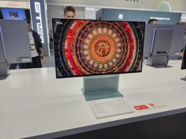 TCL 32X3A OLED+ 31.5-inch gaming monitor at IFA 2026