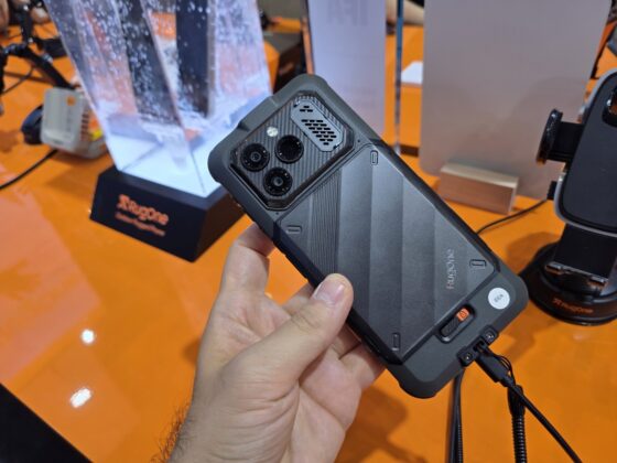 RugOne Xever 8 rear camera and rugged housing
