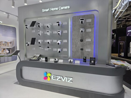 EZVIZ indoor touchscreen video intercom