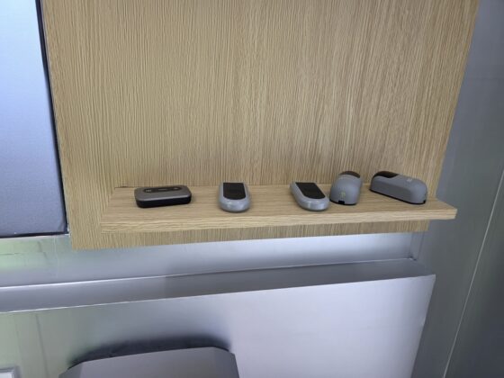 Akiitu Squad 4G smartwatch