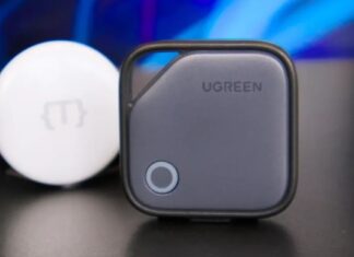 UGREEN FineTrack Duo Bluetooth item trackers in a four-pack