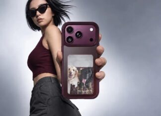 UGREEN’s Magic Case Adds a Color E Ink Photo Display to iPhone 18 Pro Models UGREEN Magic E Ink Screen Case fitted to an iPhone 18 Pro, showing a color image on its rear E Ink display.
