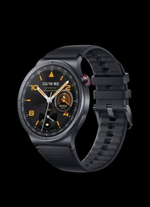 vivo Watch 6 smartwatch with its display active