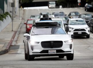 Waymo Robotaxi Stopped and Alerted Police After Detecting Firearm in Cabin Waymo robotaxi involved in a San Francisco police incident