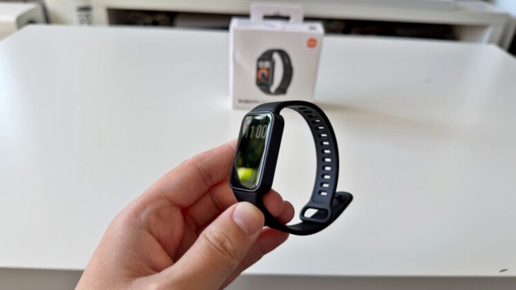 Xiaomi Smart Band 11 Active Review: A Lightweight Fitness Tracker Focused on the Basics