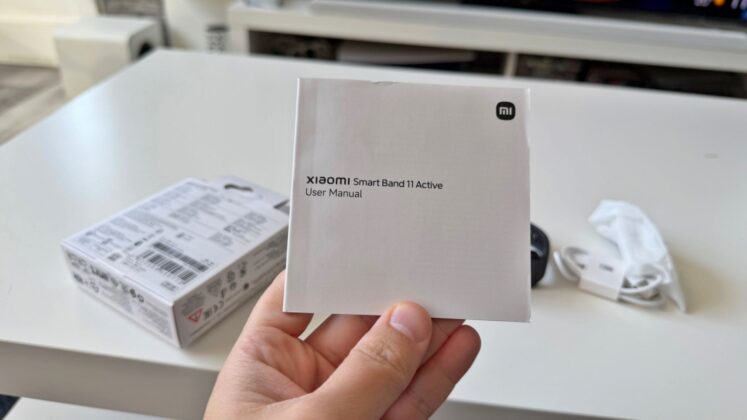 Xiaomi Smart Band 11 Active Review: A Lightweight Fitness Tracker Focused on the Basics