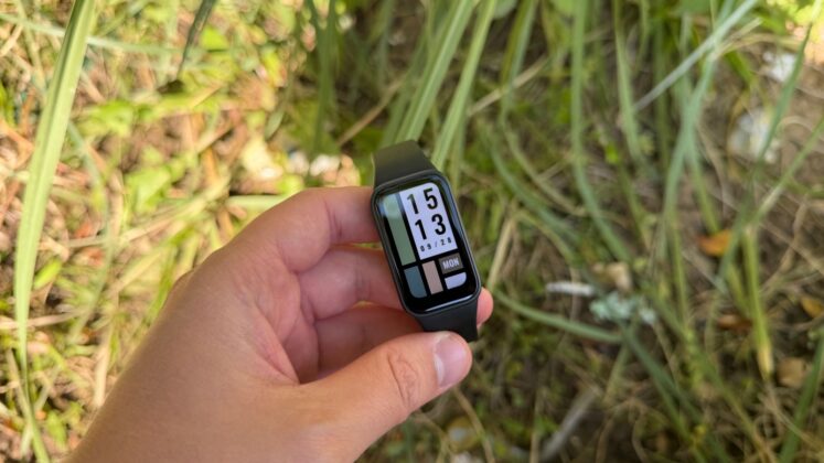 Xiaomi Smart Band 11 Active Review: A Lightweight Fitness Tracker Focused on the Basics