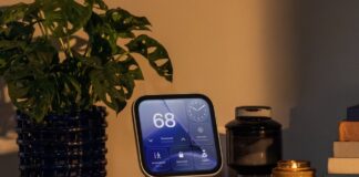 Apple HomeView smart-home display
