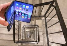 iPhone Duo’s Inner Display Fails After 60-Meter Drop Test iPhone Duo foldable phone