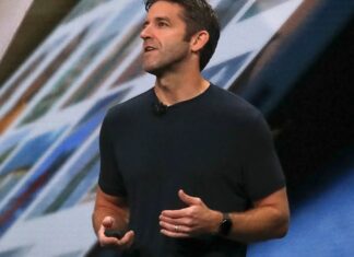 Apple CEO John Ternus Calls Memory Supply Crunch “a Crisis” Apple CEO John Ternus Calls Memory Supply Crunch “a Crisis”