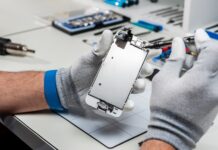 EU Smartphone Rules Set Seven-Year Parts Requirement, but Flexible Foldables Are Excluded EU Smartphone Rules Set Seven-Year Parts Requirement, but Flexible Foldables Are Excluded