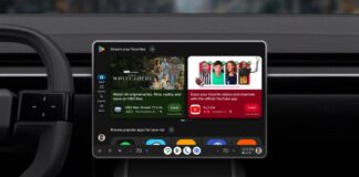 Google Play interface displayed on a vehicle infotainment screen