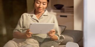 Google Meet live speech translation interface