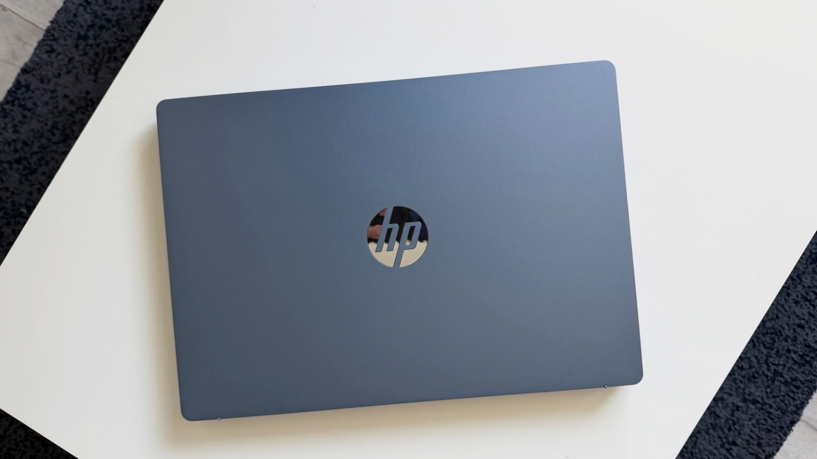 hp-hp-omnibook-3-omnibook-3-cover-a97414-001 HP OmniBook 3 laptop