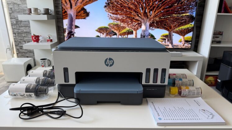 HP Smart Tank 725 Review: High-Yield Ink, Automatic Duplex and App-Based Control
