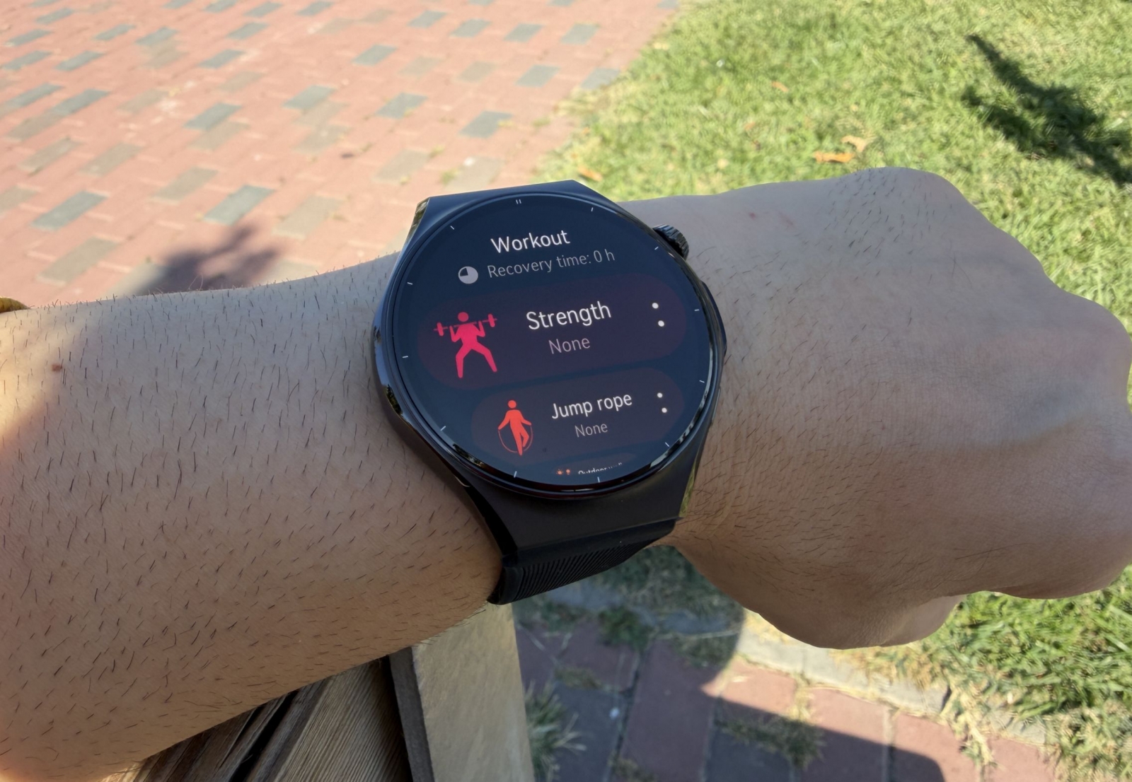 Huawei Watch 6 Review: X-TAP 2.0 Brings Faster Health Checks to the 46mm Model