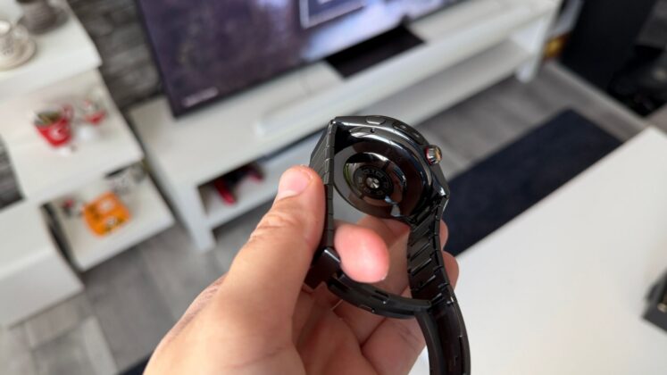 Huawei Watch 6 Pro Review: X-TAP 2.0 and Expedition Mode Define Huawei&rsquo;s New Premium Watch