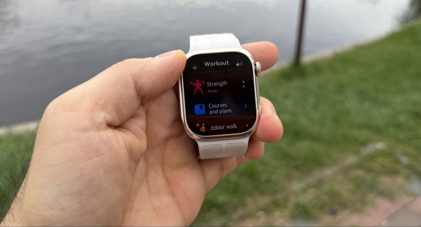 Huawei Watch D3 Review: Blood Pressure Tracking Before and After Exercise Takes Center Stage