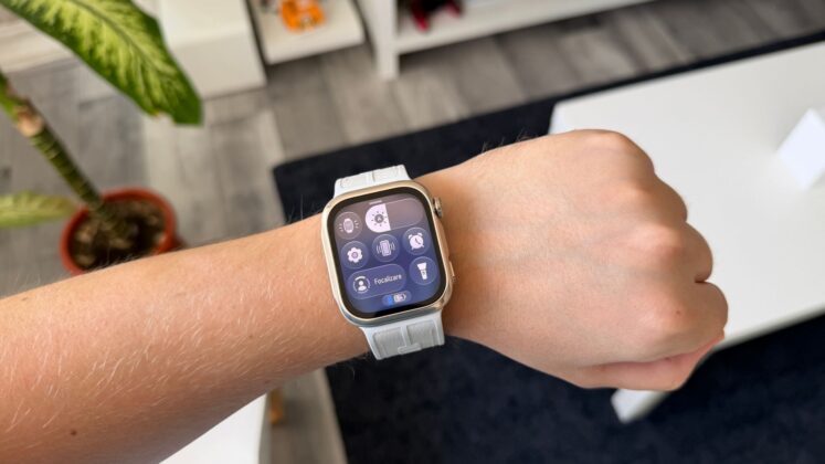 Huawei Watch D3 Review: Blood Pressure Tracking Before and After Exercise Takes Center Stage