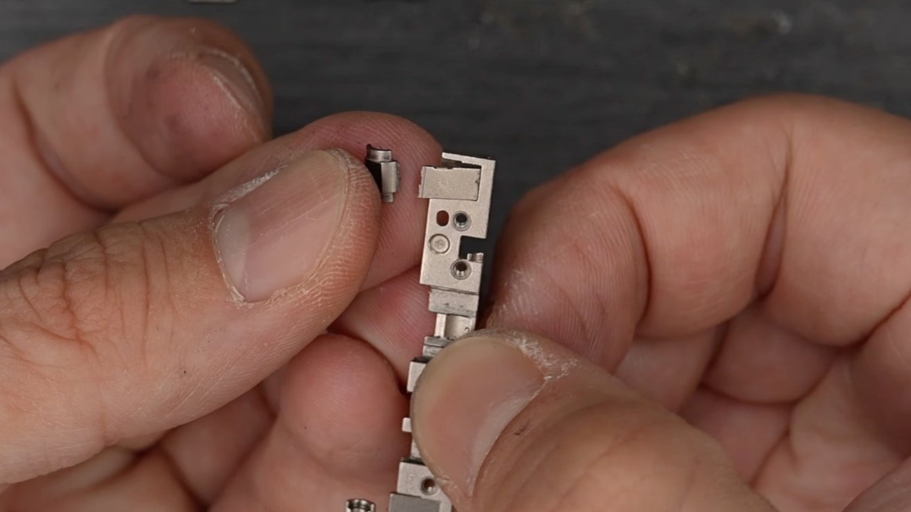 Duo Password Broken iPhone Duo Hinge Part May Be Linked to Inner-Screen Cracks ...