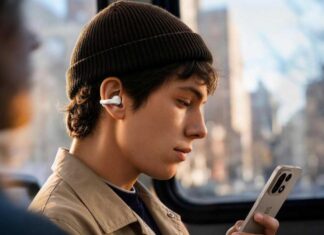 OnePlus Buds Clip wireless clip-on earbuds.