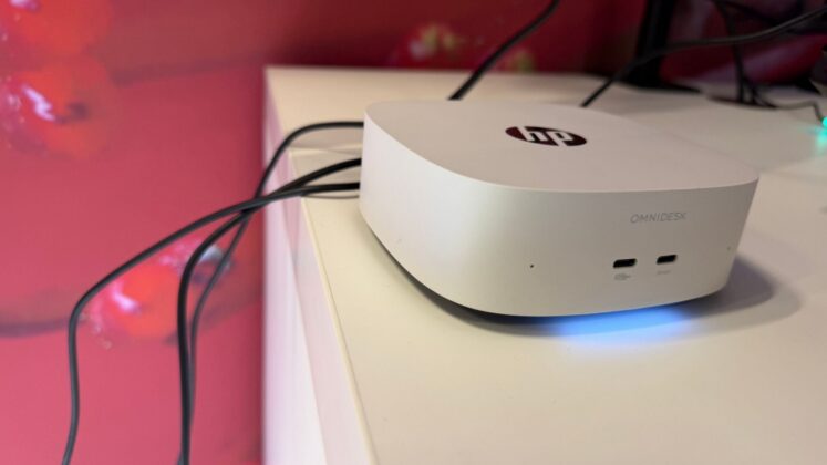 HP workplace hardware at an event