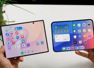 Samsung Display Could Gain From Apple’s iPhone Duo Even as Galaxy Z Fold Faces New Competition Samsung Display Could Gain From Apple’s iPhone Duo Even as Galaxy Z Fold Faces New Competition