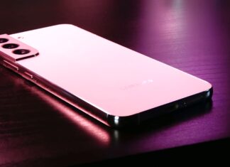 Galaxy S27+ May Lose UWB Support as Samsung Reportedly Expands Its Premium Tier Samsung Galaxy S-series smartphone image illustrating reports about Galaxy S27 UWB support