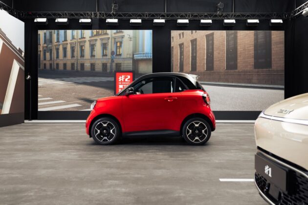 Official image of the Smart #2 electric city car