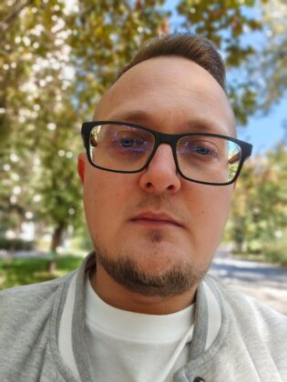 TCL P80 Ultra Camera Test: 3x Periscope Zoom Leads a Versatile Setup
