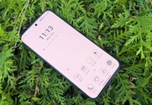 TCL P80 Ultra Puts a Matte AMOLED Screen and E-Reader Modes on One Phone TCL P80 Ultra Puts a Matte AMOLED Screen and E-Reader Modes on One Phone