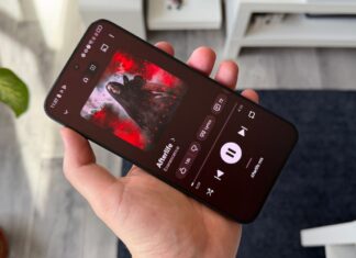 TCL P80 Ultra Reaches 94.8 dBA in Gaming Audio Test TCL P80 Ultra smartphone