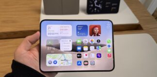 Omdia Forecasts 29 Million Foldable Display Shipments in 2026
