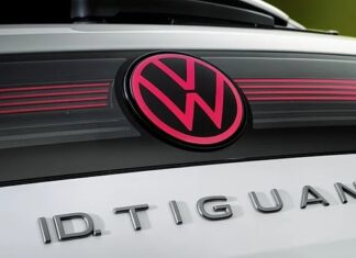 Volkswagen ID. Tiguan Replaces ID.4 and ID.5 With Up to 600 km of WLTP Range Volkswagen ID. Tiguan electric SUV shown from the front