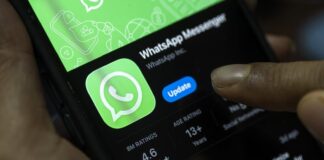 WhatsApp Tests Scheduled Messages on Android, Including Offline Delivery
